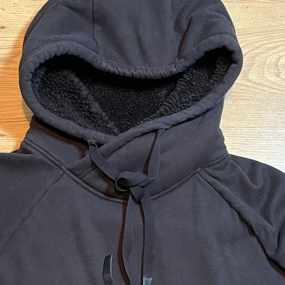 Alo Yoga Frost Hoodie Women S Black Sherpa Lined Sweatshirt Thumbhole Pullover